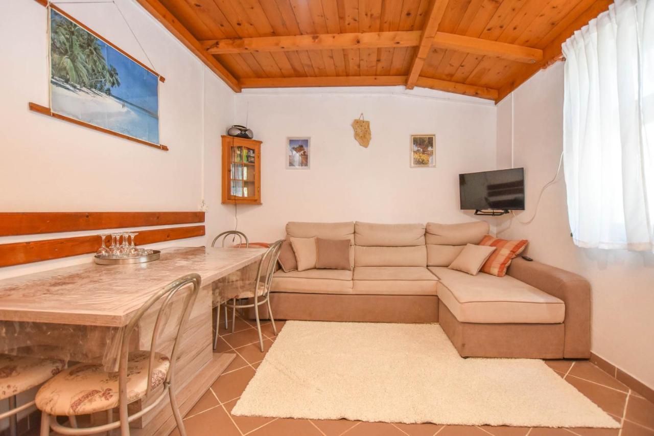 House Oliva Villa Tkon Dış mekan fotoğraf